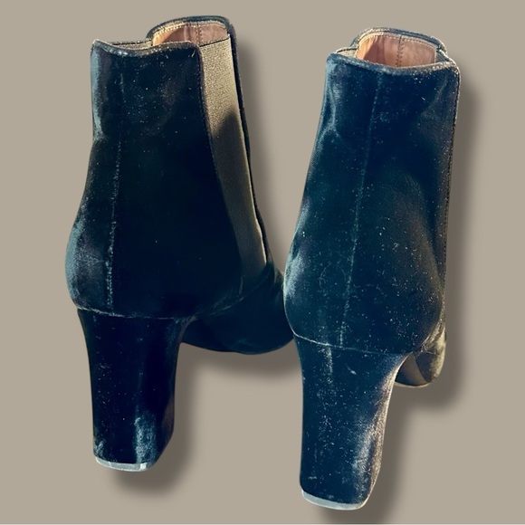 Tabitha Simmons ‘Kiki’ Black Velvet Ankle Boots Size 41 = U.S. Size 11 - Picture 8 of 16